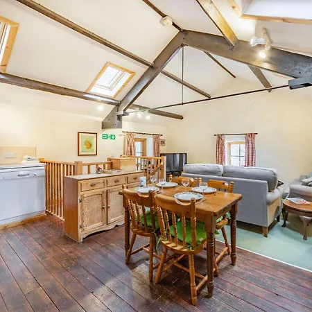 2 Bed In Wasdale Sz053